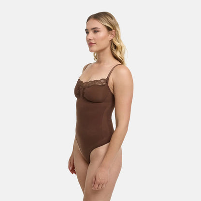 N° 704 - Body modelujące z koronką