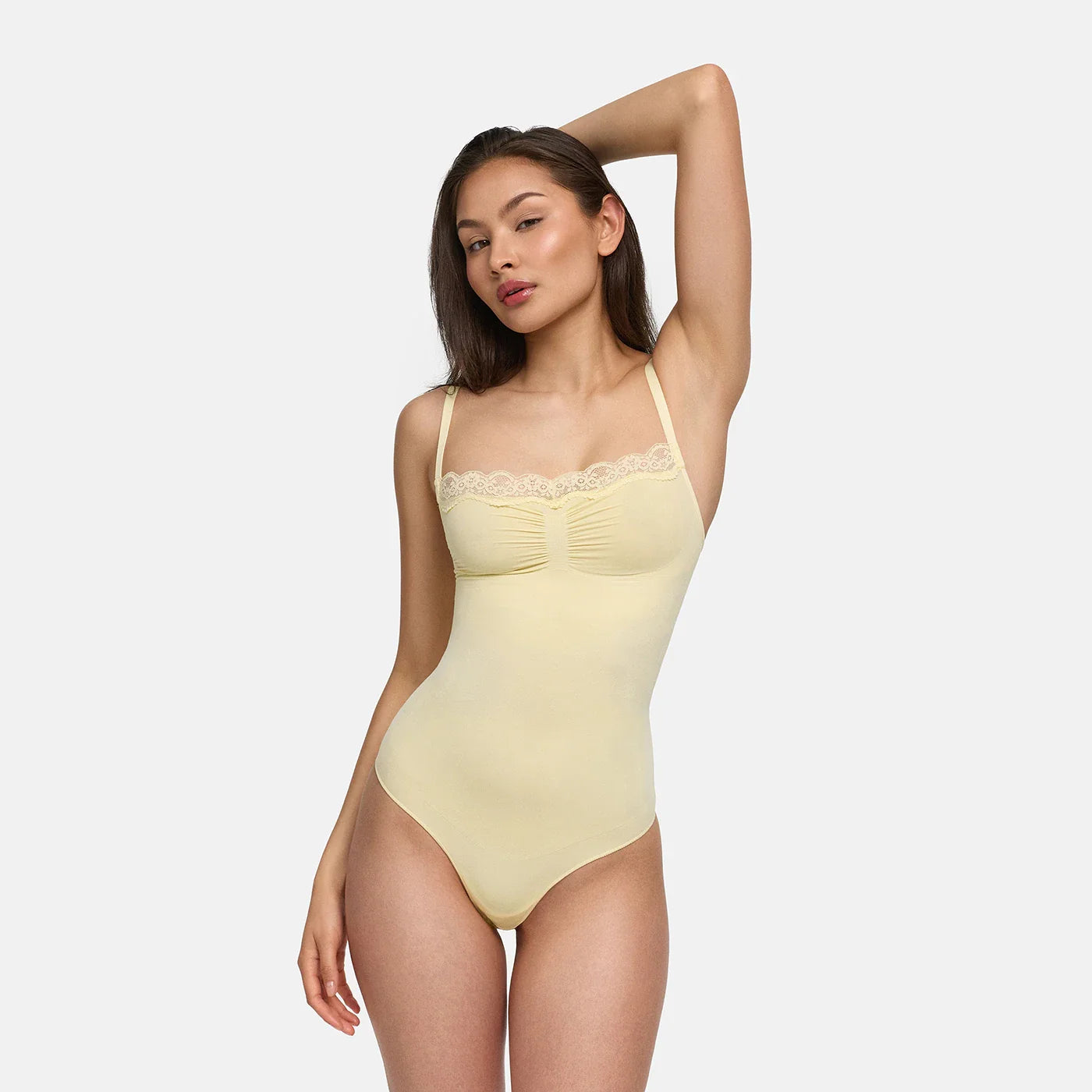 N° 704 - Body modelujące z koronką