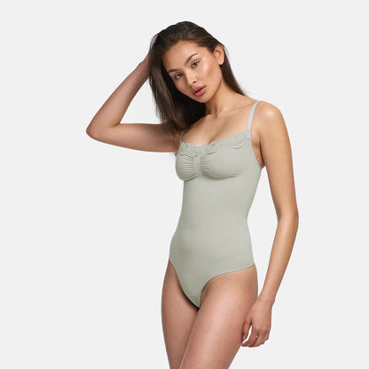 N° 704 - Body modelujące z koronką