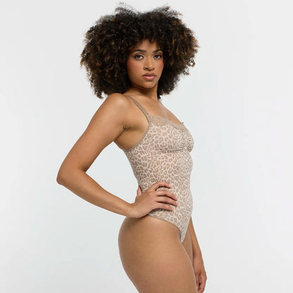 N° 704 - Body modelujące z koronką