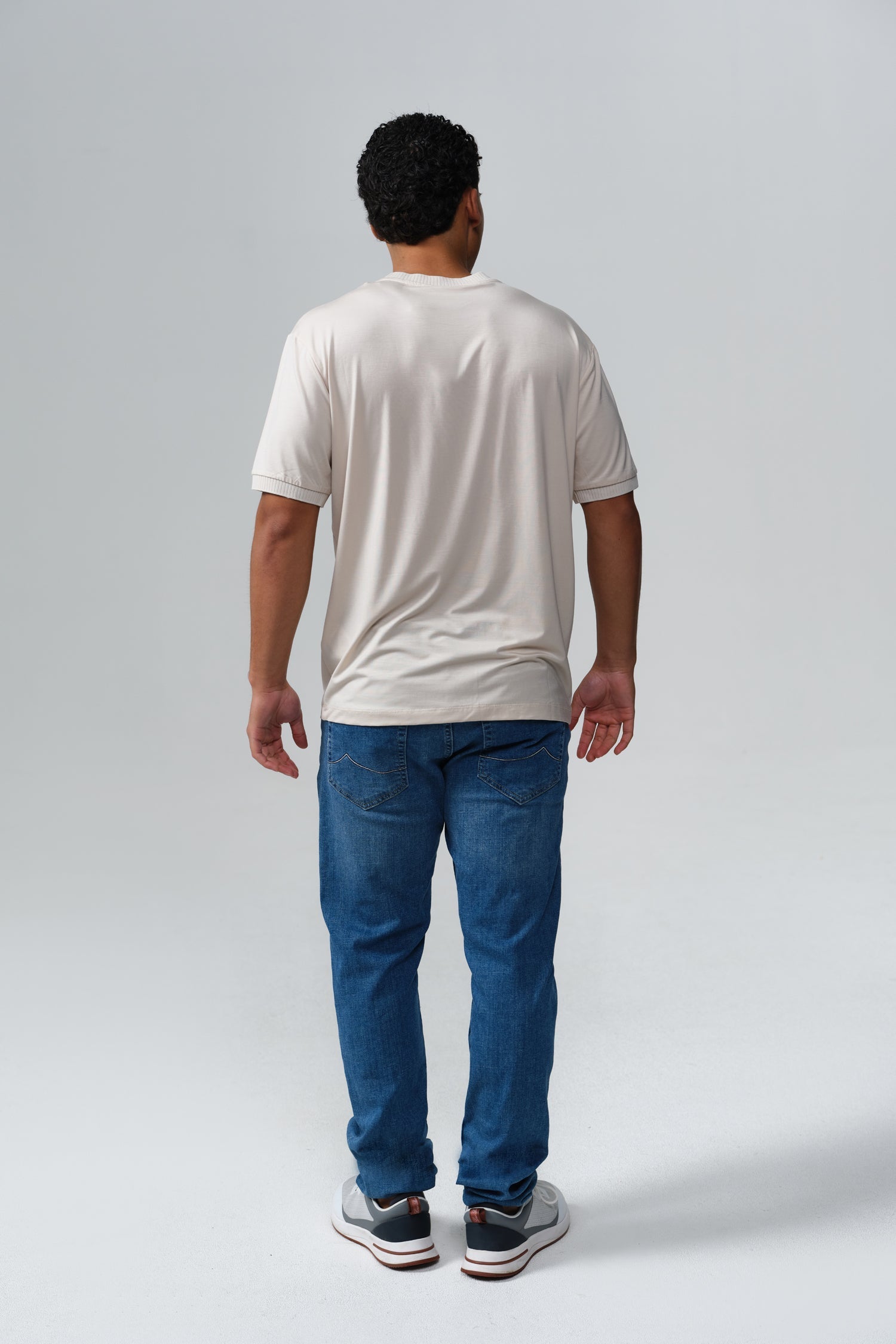 BASIC PLATE SHIRT